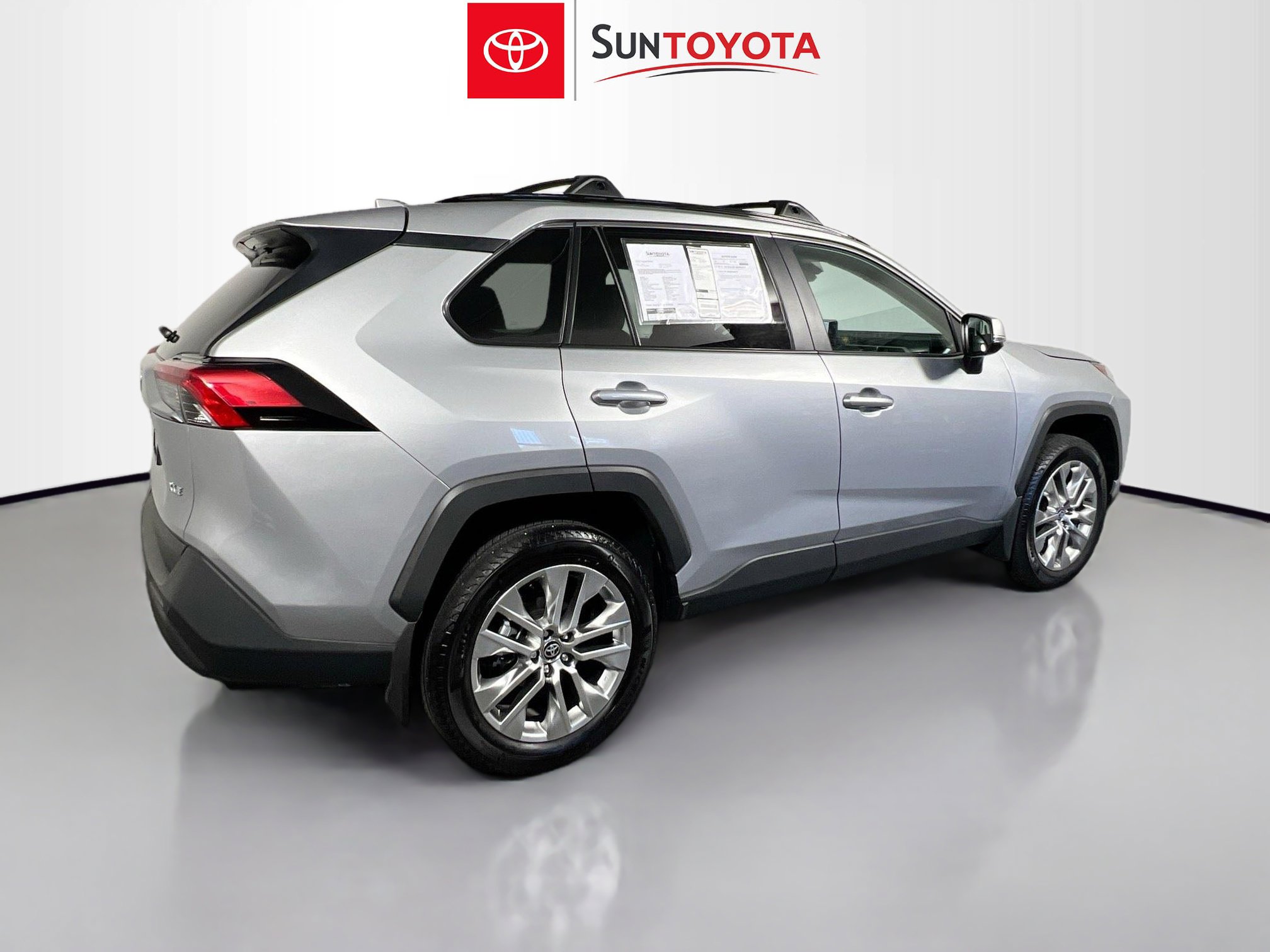 Used 2025 Toyota RAV4 XLE Premium w/ Weather Package image 4