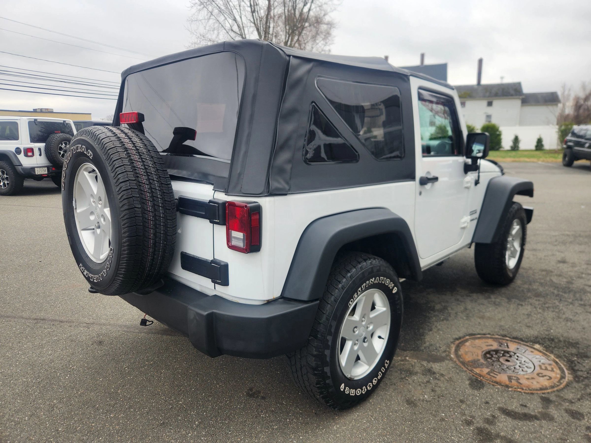 Used 2013 Jeep Wrangler Sport image 15