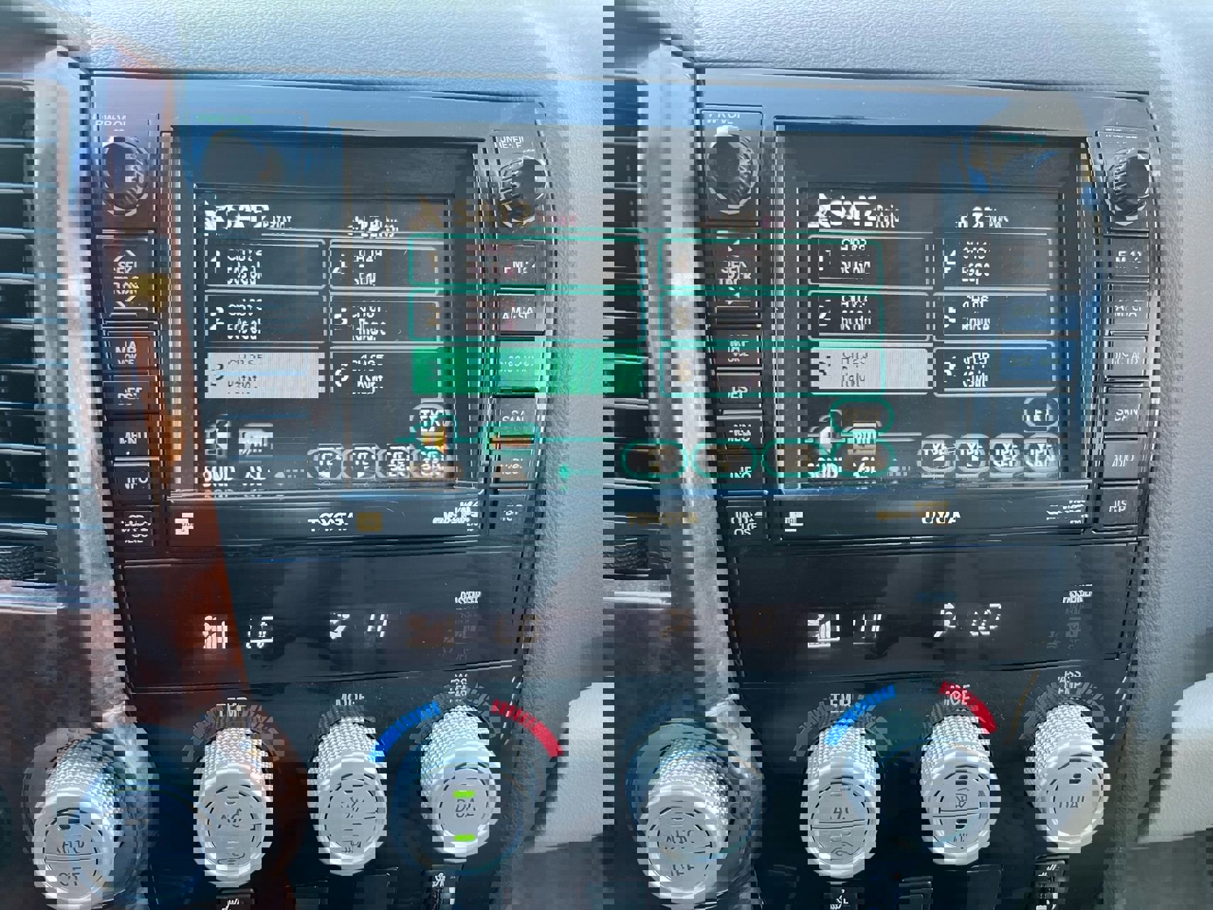 Used 2008 Toyota Tundra Limited image 28