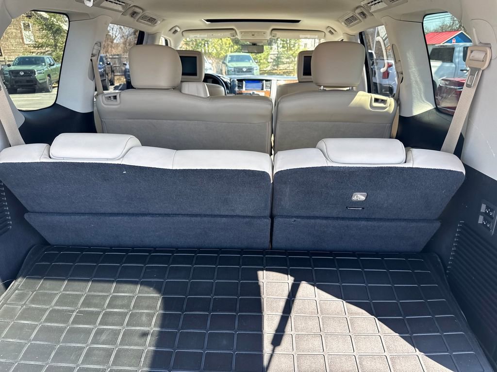 Used 2019 Nissan Armada Platinum AWD/4WD image 18