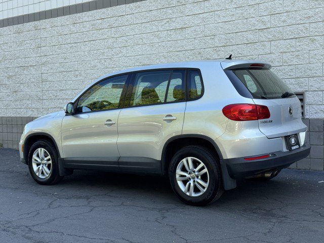 Used 2014 Volkswagen Tiguan S AWD/4WD image 2