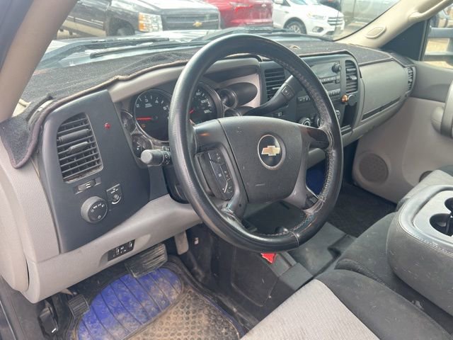 Used 2008 Chevrolet Silverado 2500 W/T w/ Snow Plow Prep Package image 13
