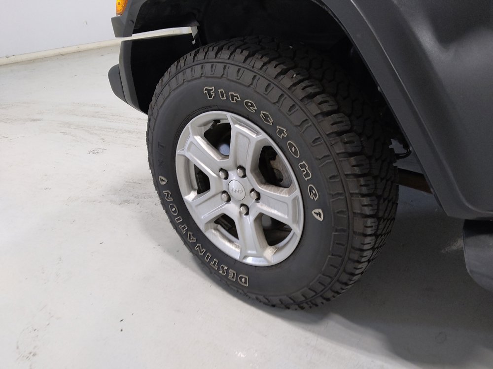 Used 2018 Jeep Wrangler Unlimited Sport S AWD/4WD image 31