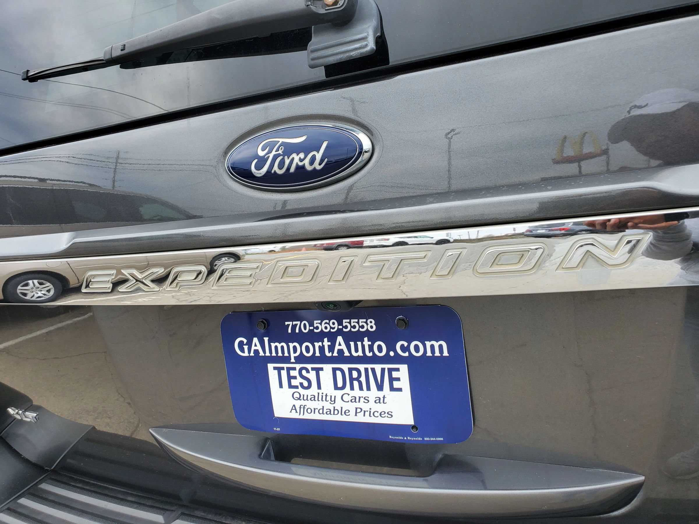 Used 2017 Ford Expedition EL XLT AWD/4WD image 12