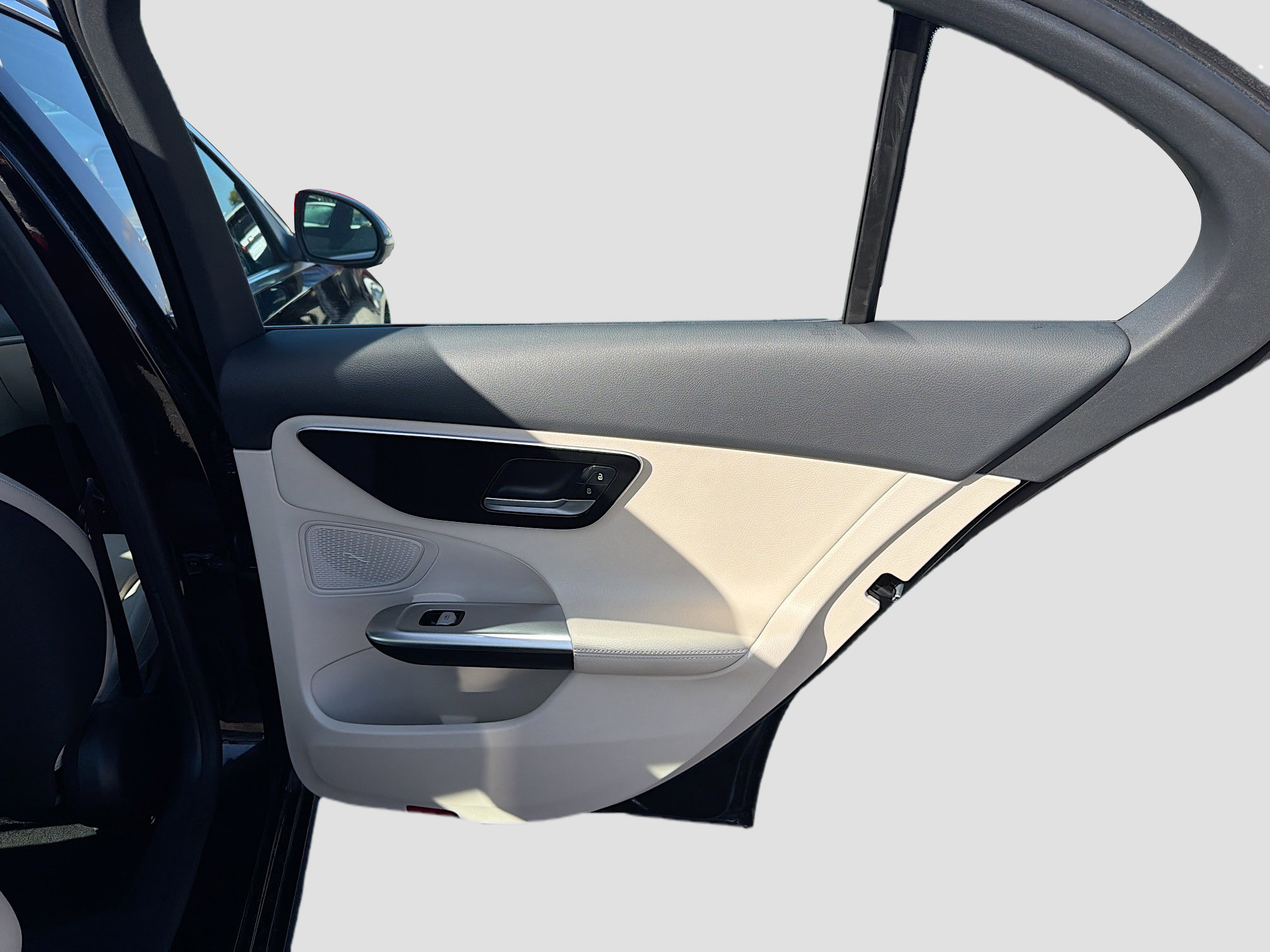 Used 2025 Mercedes-Benz C 300 Sedan image 42