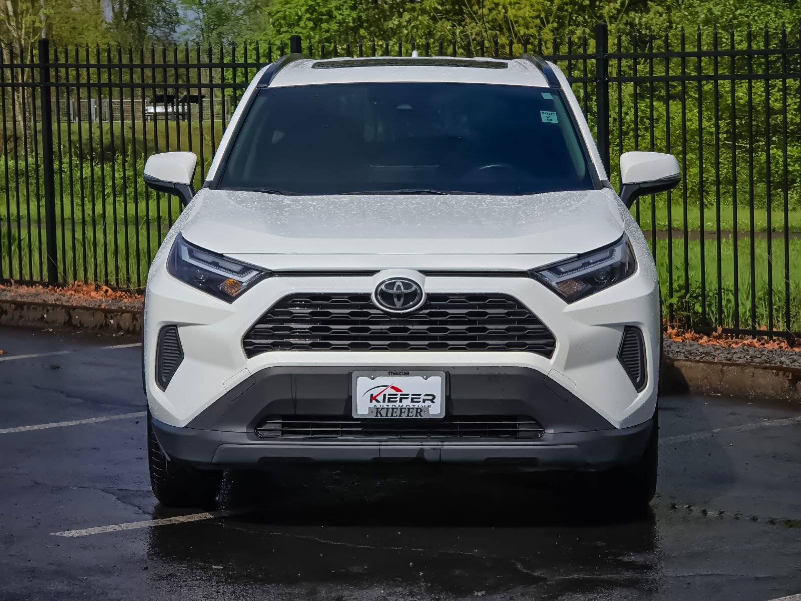 Used 2023 Toyota RAV4 XLE w/ Convenience Package image 8
