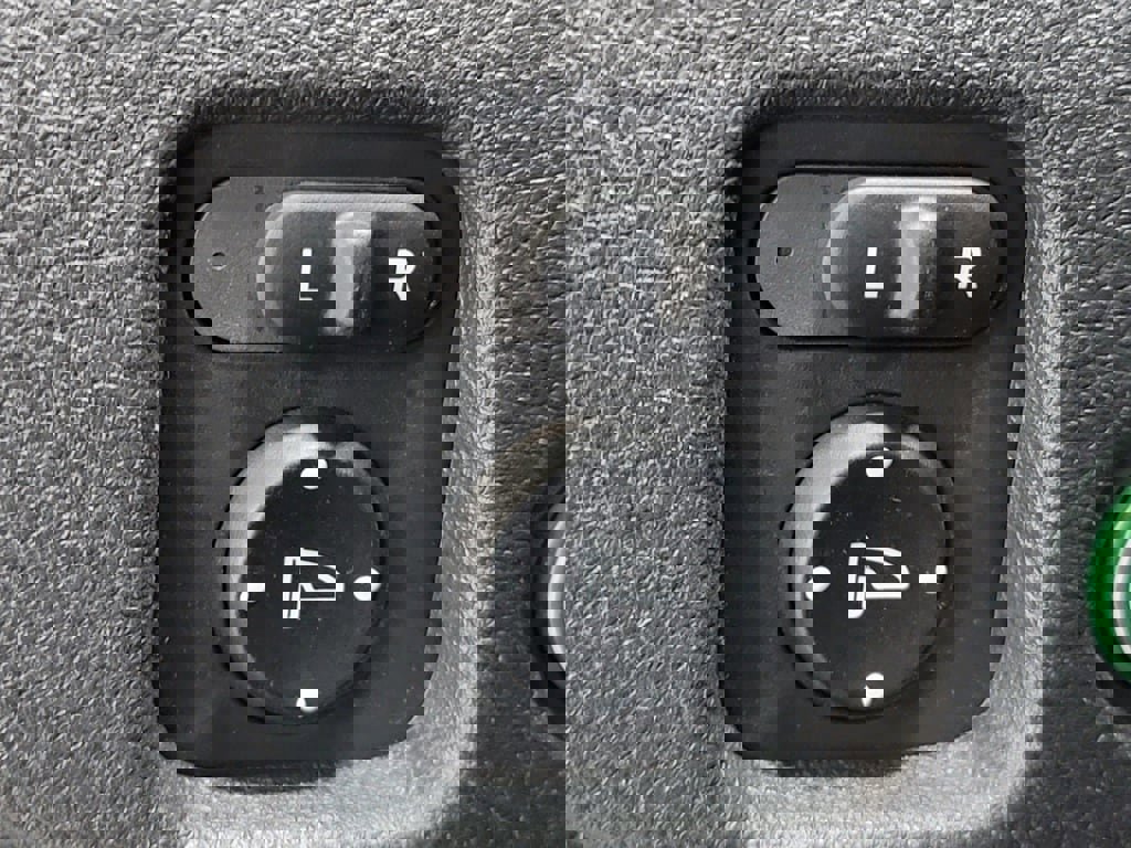 Used 2017 Honda Pilot Elite image 29