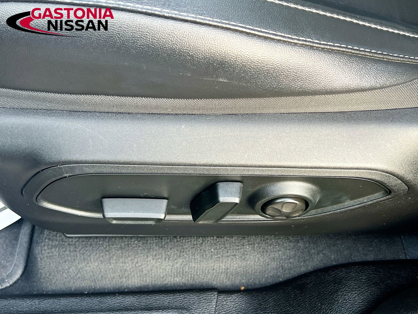 Used 2023 Jeep Grand Cherokee 4WD 4xe image 26