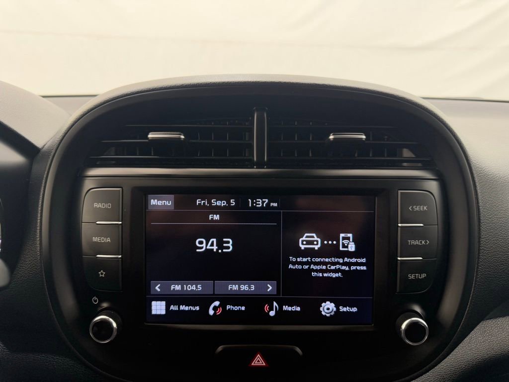 Used 2023 Kia Soul LX w/ Option Group 015 image 30