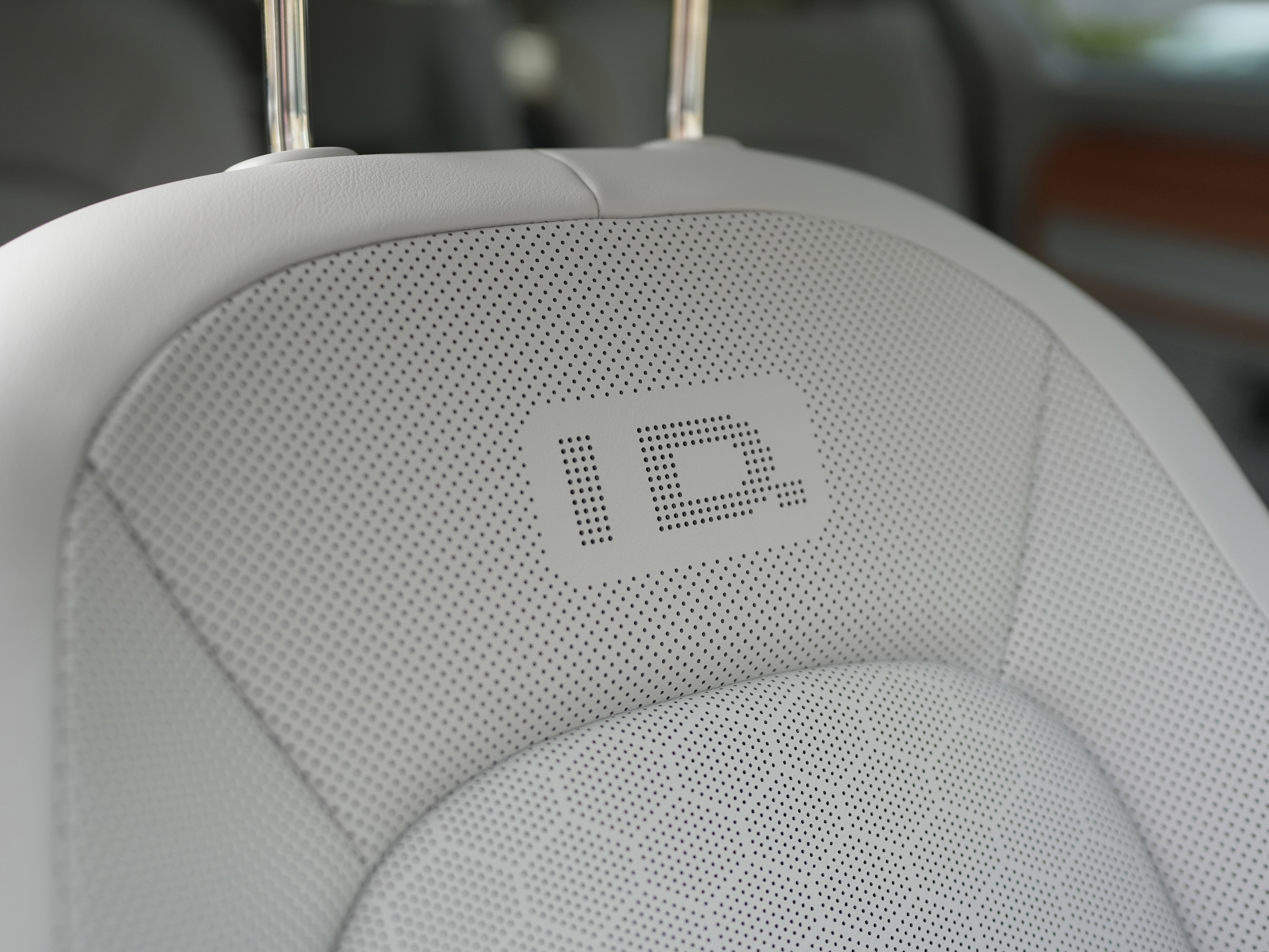 New 2025 Volkswagen ID. Buzz Pro S Plus image 25