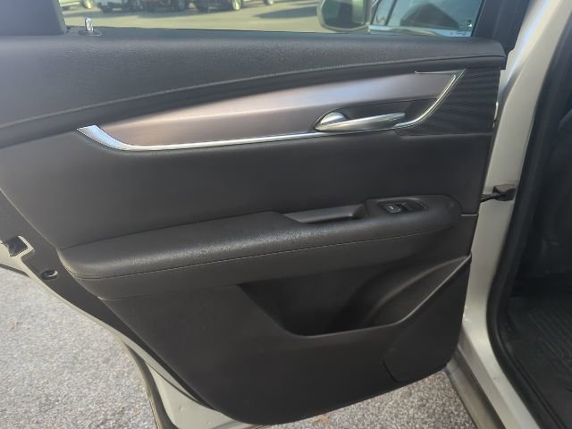 Used 2019 Cadillac XT5 Premium Luxury image 23