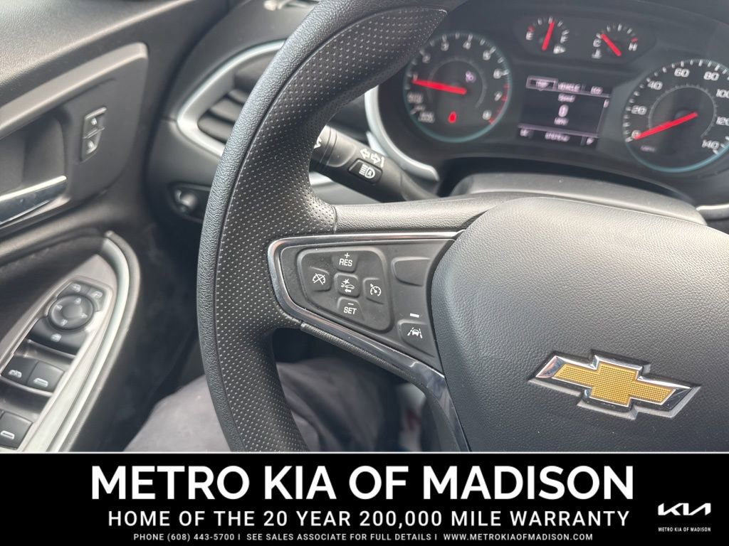 Used 2023 Chevrolet Malibu LT image 19