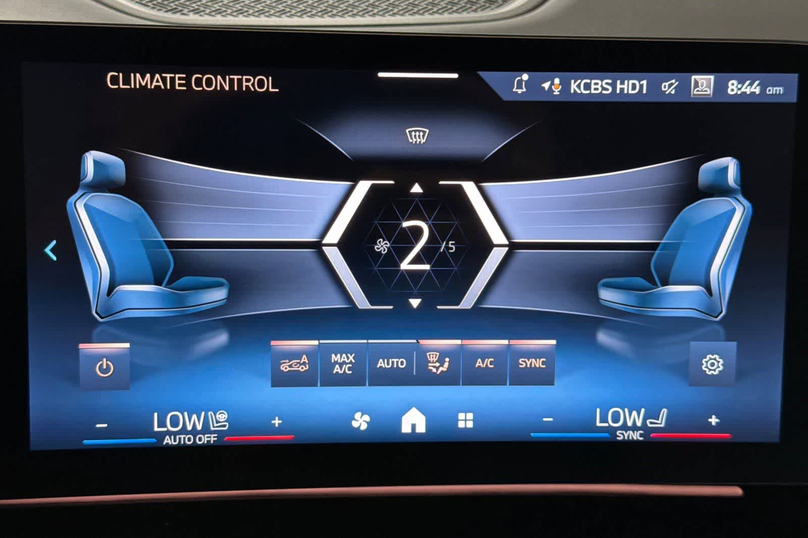 New 2026 BMW X1 xDrive28i w/ Technology Package AWD/4WD image 21