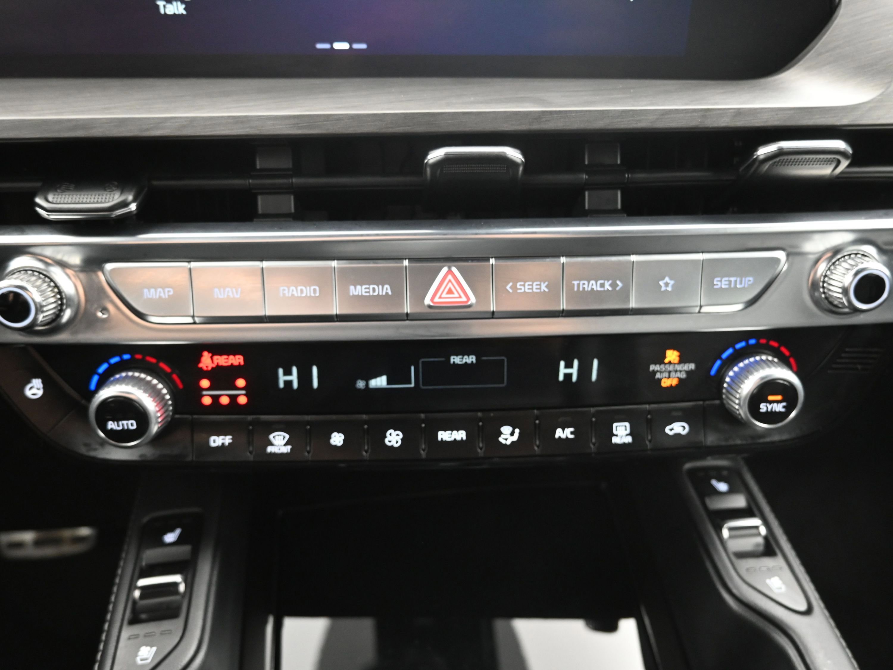 Used 2023 Kia Telluride SX Prestige X-Line image 17