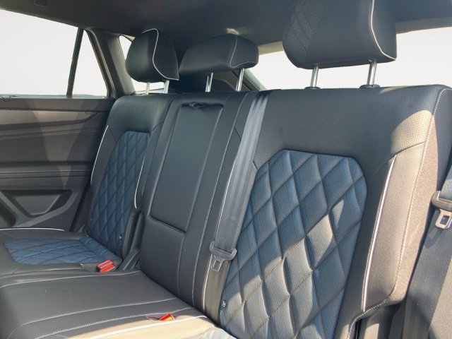 New 2025 Volkswagen Atlas Cross Sport SEL Premium R-Line image 14