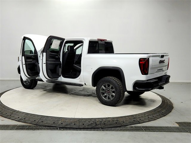 New 2026 GMC Sierra 1500 AT4X image 13