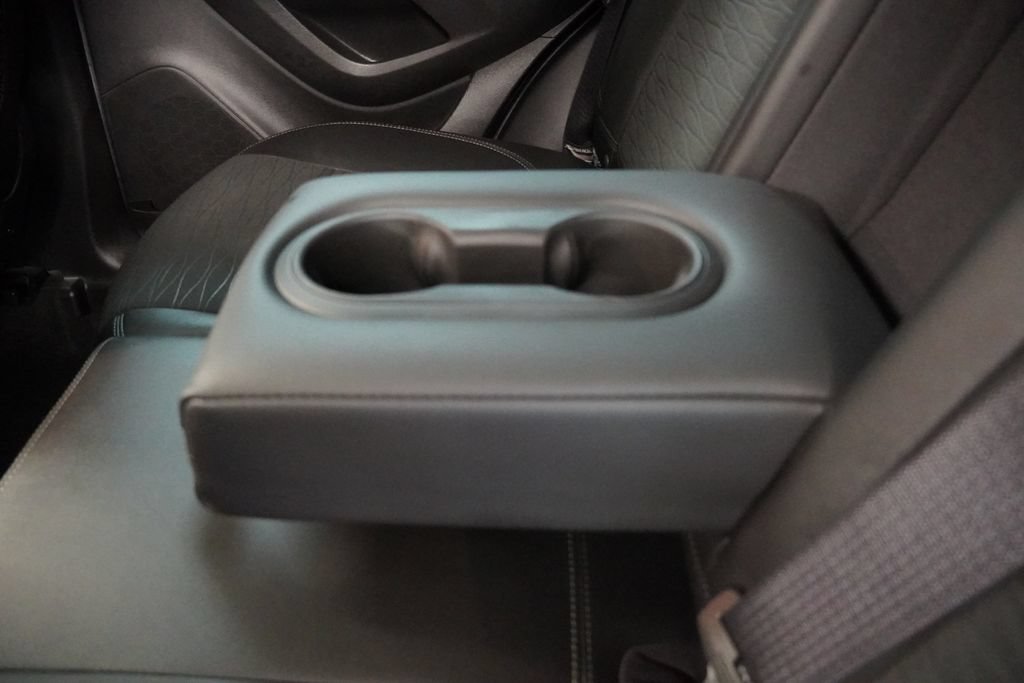 Used 2016 Buick Encore Convenience AWD/4WD image 28