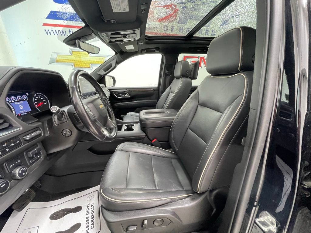 Used 2021 Chevrolet Tahoe Premier w/ Premium Package AWD/4WD image 21