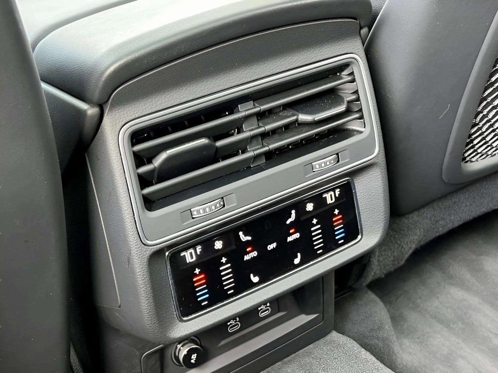 Used 2021 Audi Q7 3.0T Prestige w/ Prestige Package image 18