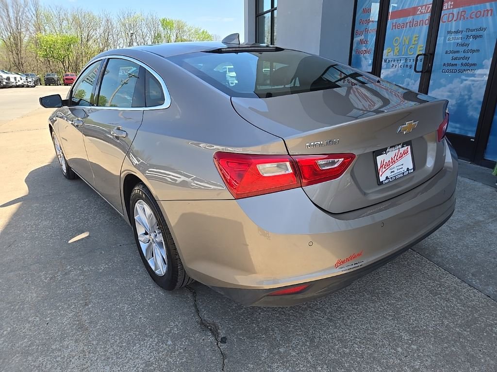 Used 2024 Chevrolet Malibu LT FWD image 7