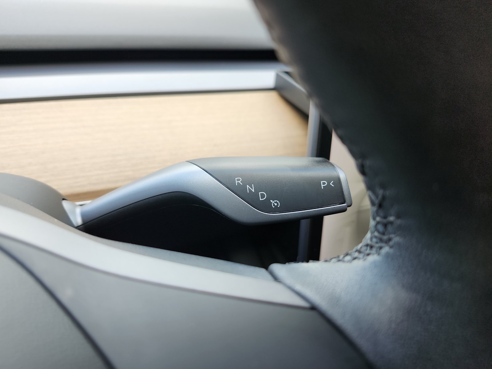 Used 2022 Tesla Model Y Long Range AWD/4WD image 23