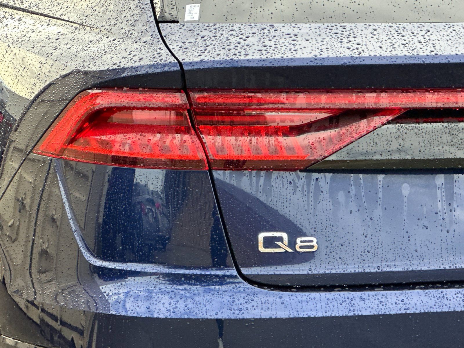 Used 2019 Audi Q8 Premium Plus w/ Premium Plus image 37
