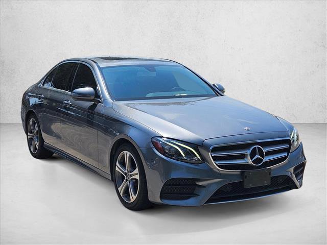 Used 2018 Mercedes-Benz E 300 image 3