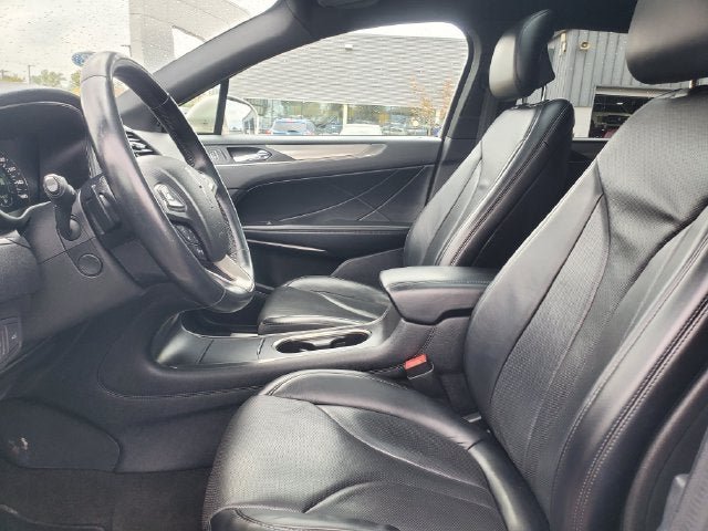 Used 2015 Lincoln MKC AWD w/ Equipment Group 102A Reserve image 5
