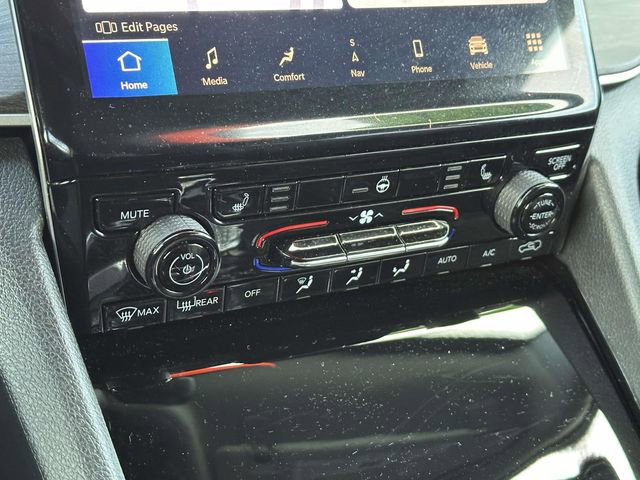 Certified 2023 Jeep Grand Cherokee L Limited image 16