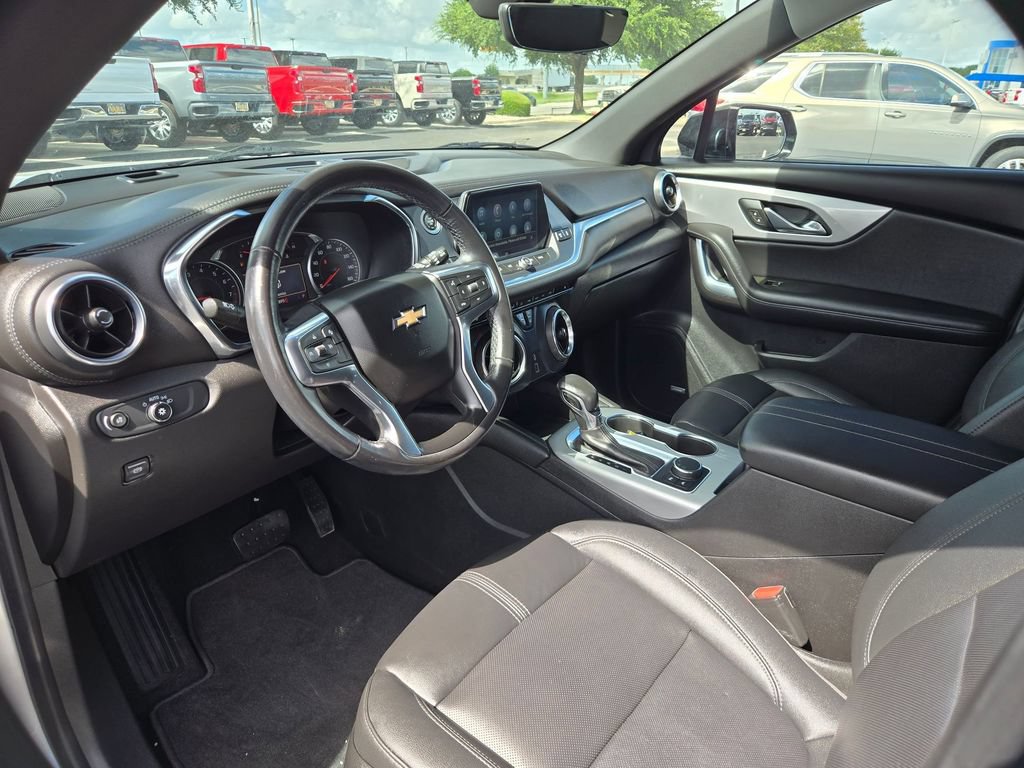 Used 2021 Chevrolet Blazer LT w/ Redline Edition FWD image 11