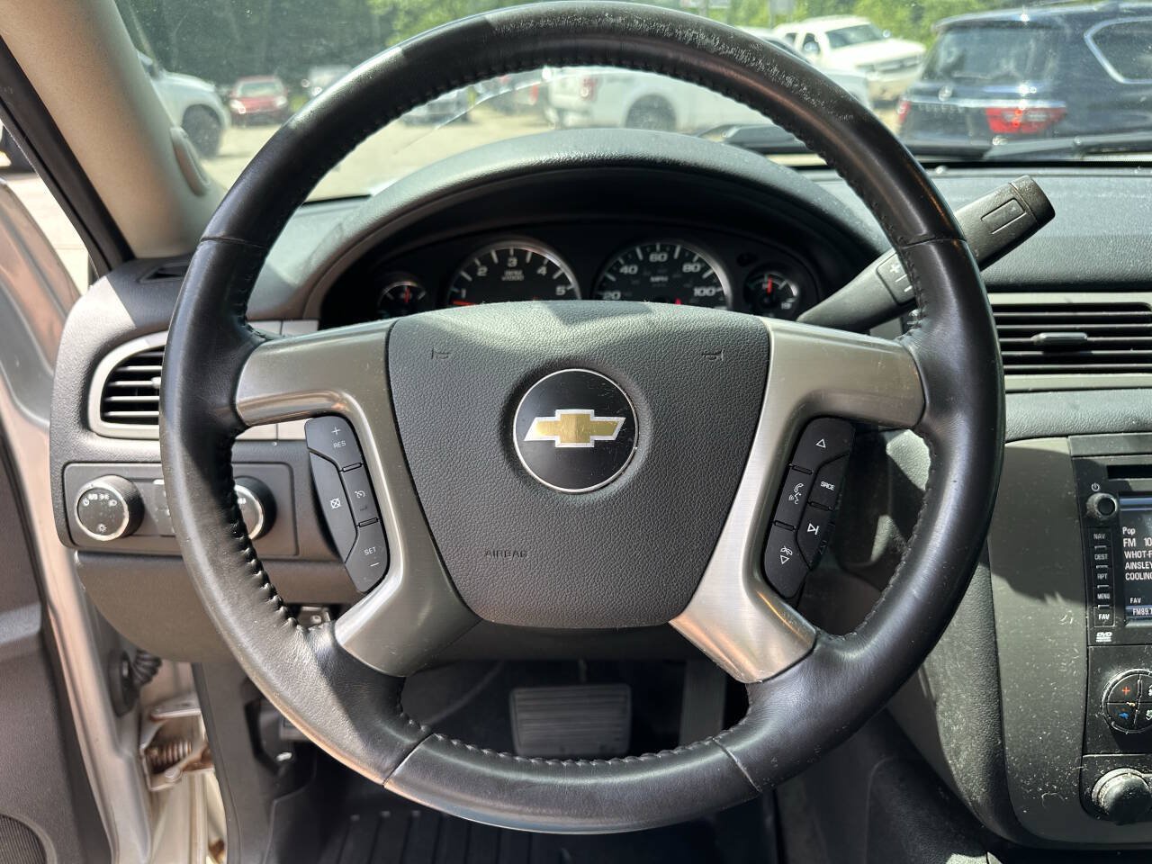 Used 2012 Chevrolet Avalanche LT AWD/4WD image 13