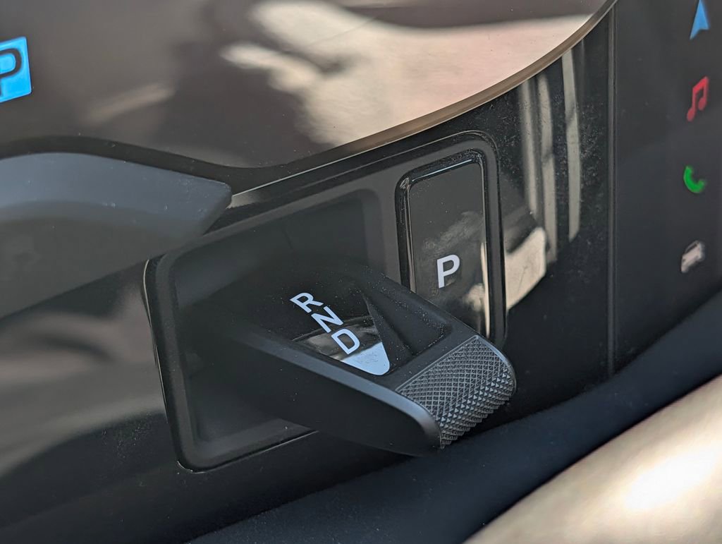 New 2026 Porsche Taycan image 35