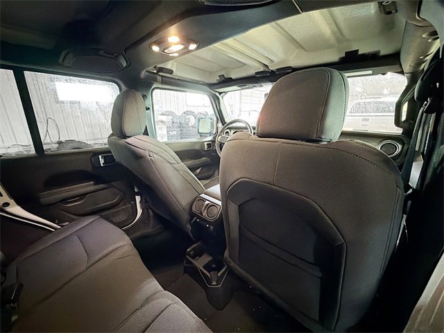 Used 2023 Jeep Wrangler Sahara w/ Cold Weather Group image 11