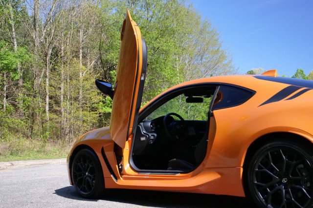 Used 2023 Toyota GR86 10th Anniversary SE RWD image 7