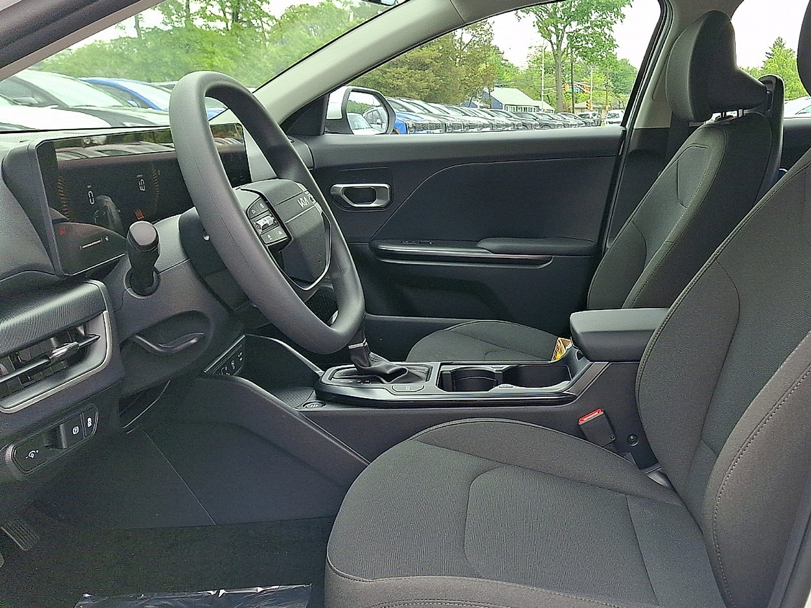 New 2026 Kia K4 FWD image 8