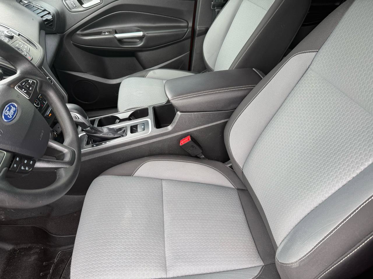 Used 2018 Ford Escape SE AWD/4WD image 11