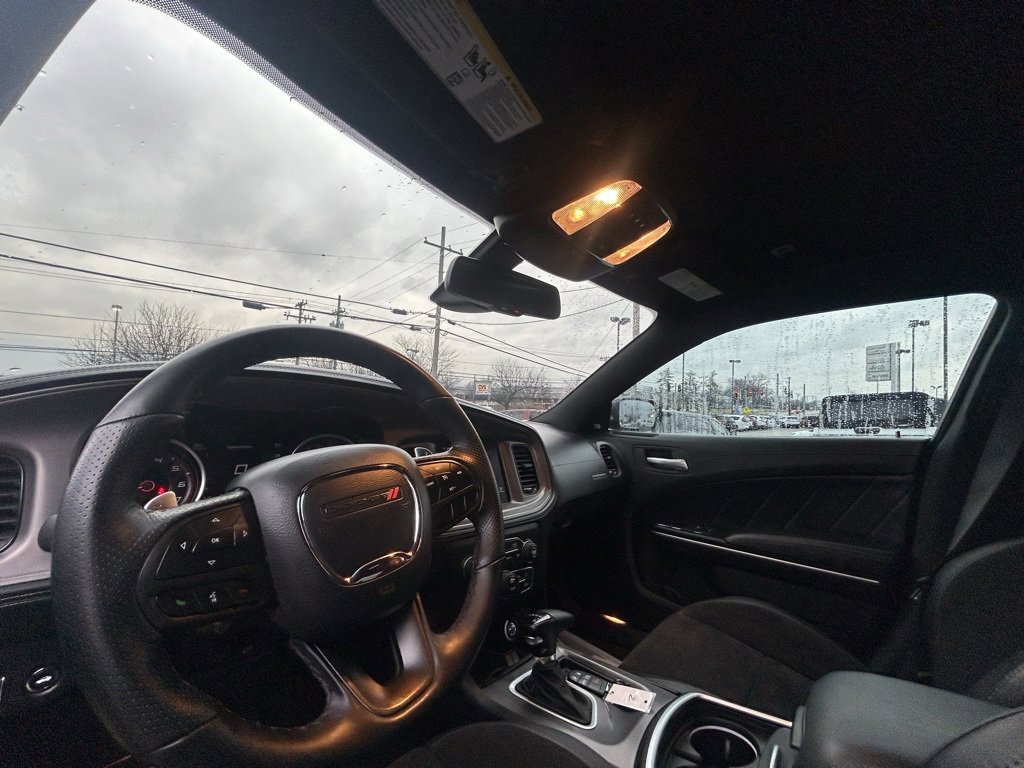 Used 2023 Dodge Charger R/T w/ Plus Group image 15
