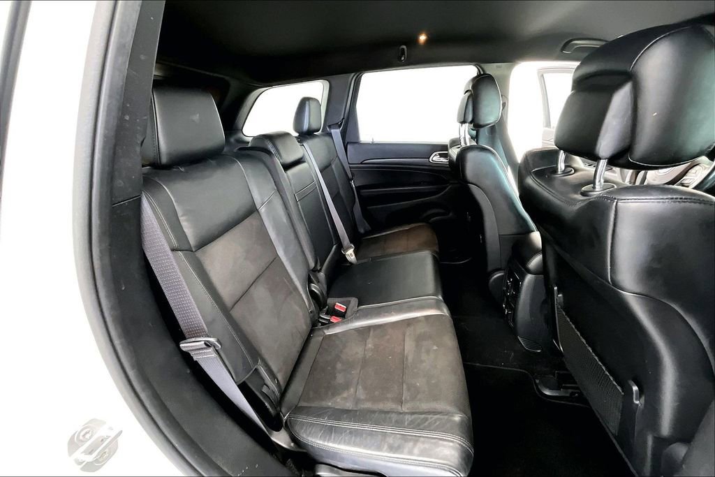 Used 2019 Jeep Grand Cherokee Altitude image 32