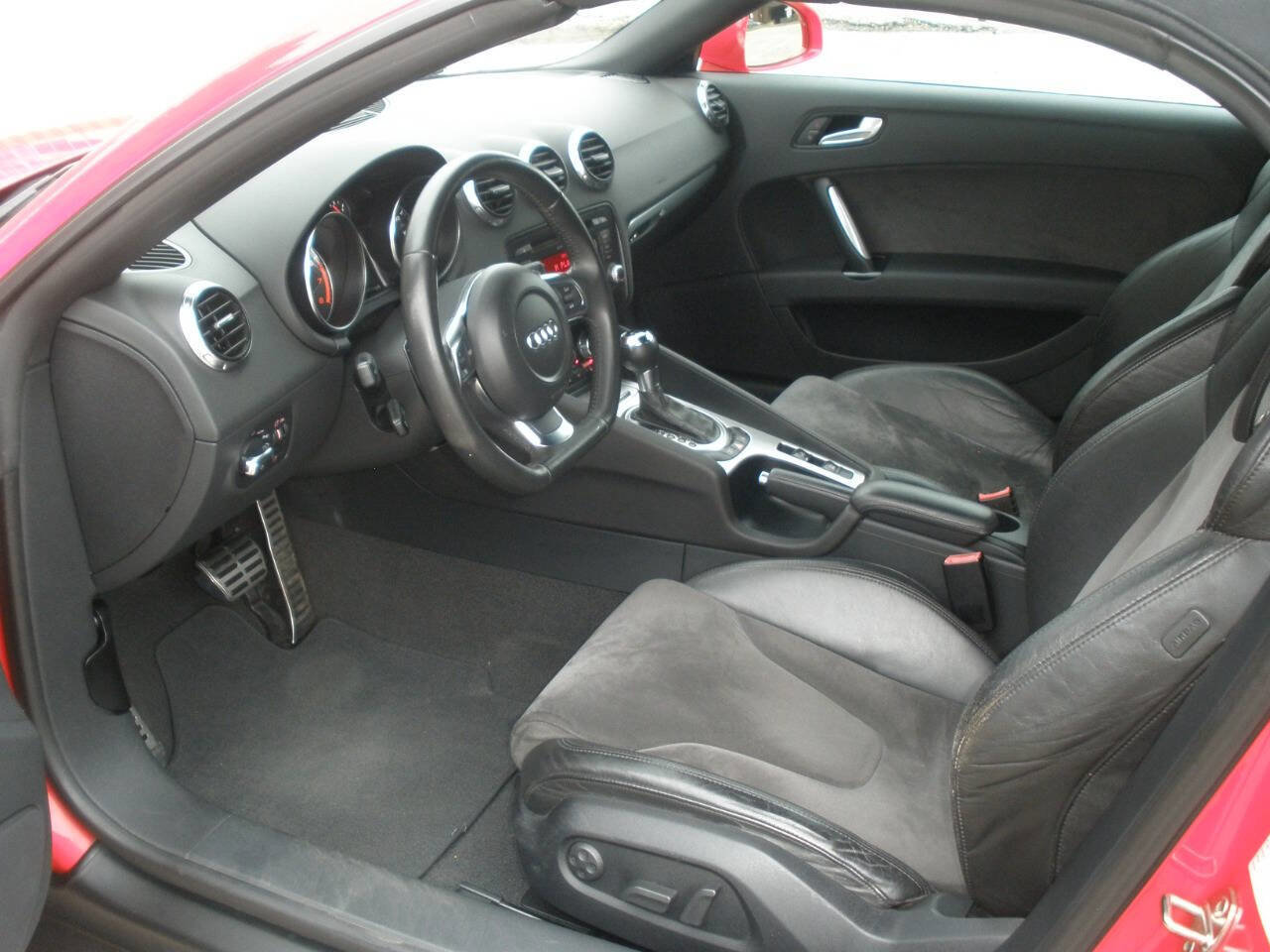 Used 2009 Audi TT 2.0T Premium image 26