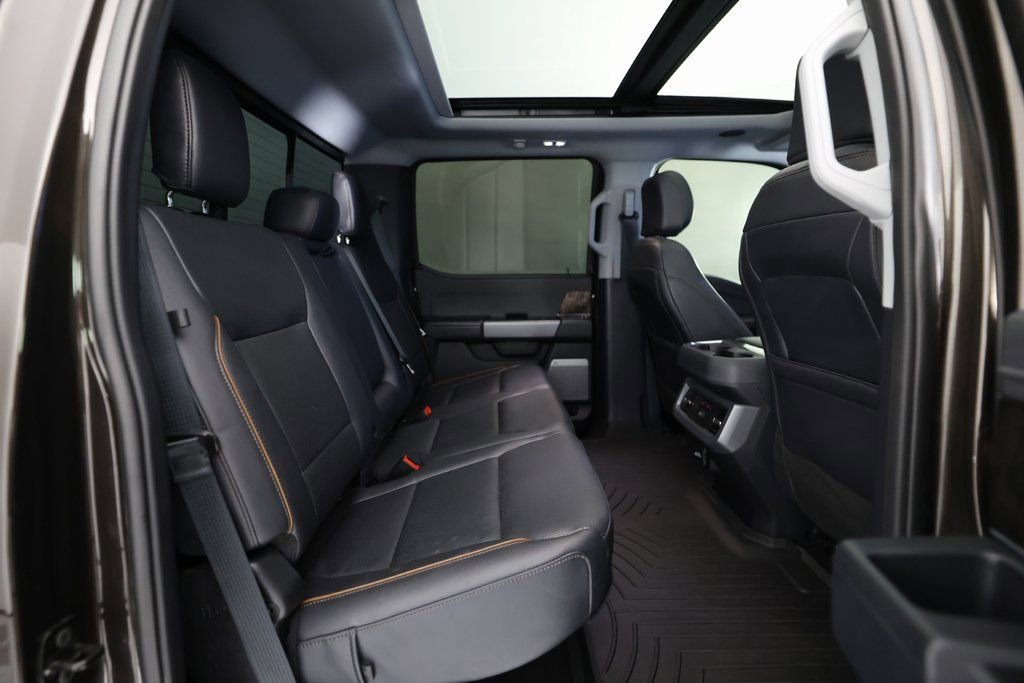 Used 2025 Ford F450 Lariat w/ Lariat Ultimate Package image 12