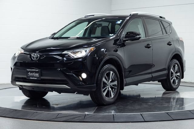 Used 2016 Toyota RAV4 XLE AWD/4WD image 6