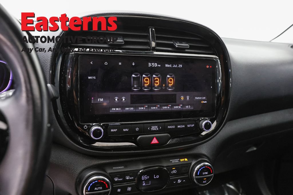 Used 2023 Kia Soul EX FWD image 19