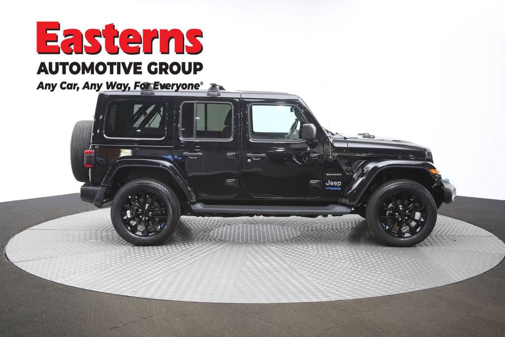 Used 2022 Jeep Wrangler Unlimited Sahara image 43