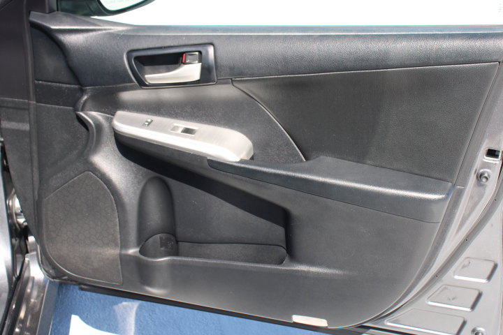 Used 2013 Toyota Camry SE image 17