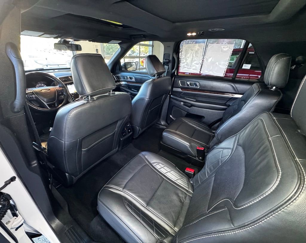 Used 2019 Ford Explorer Platinum image 45