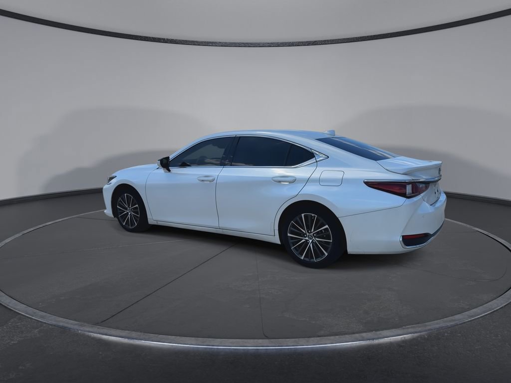 Used 2024 Lexus ES 300h w/ Premium Package FWD image 6