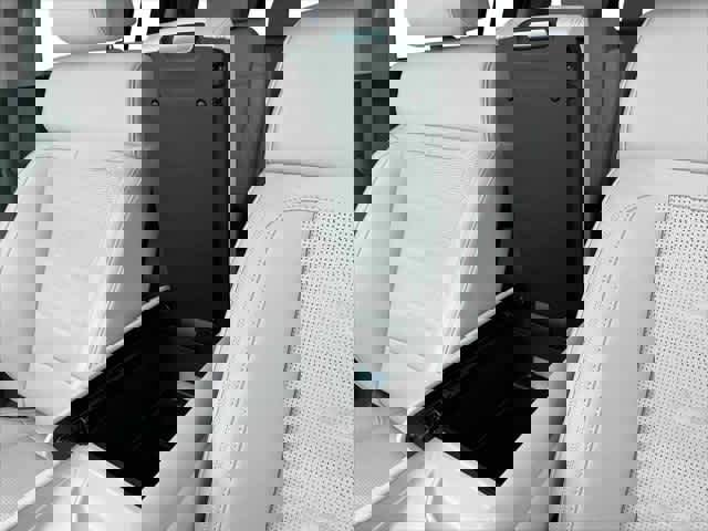 Used 2024 Hyundai Santa Fe Calligraphy image 18