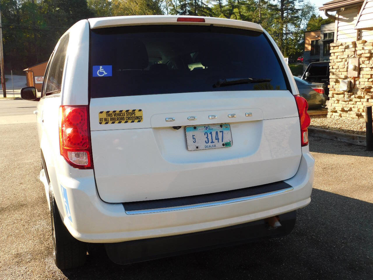 Used 2018 Dodge Grand Caravan SE image 15