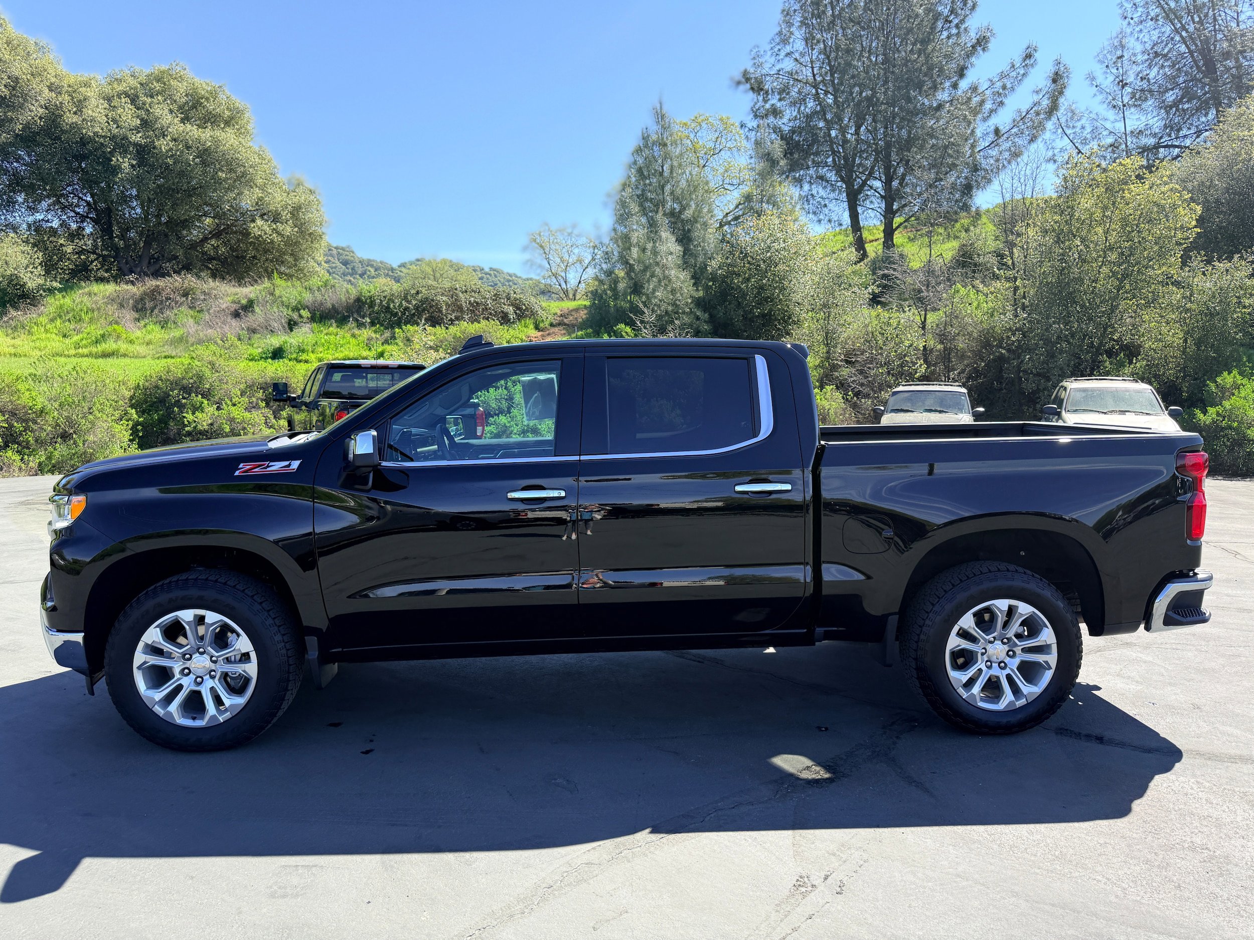 Used 2023 Chevrolet Silverado 1500 LTZ w/ LTZ Premium Package image 1