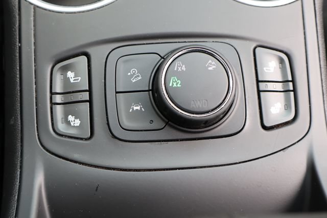 Used 2020 GMC Terrain SLT w/ GMC Pro Grade Package AWD/4WD image 29